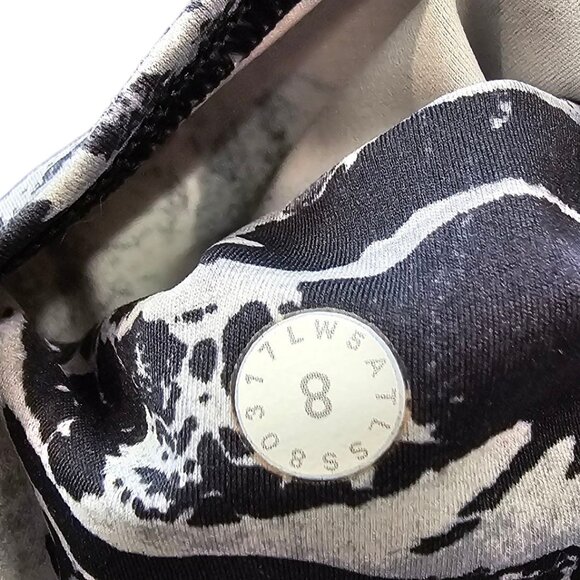 Lululemon Fast & Free 7/8 Tight, 25" Luxtreme, Reflective, Athletic, Size 8 - Picture 4 of 8